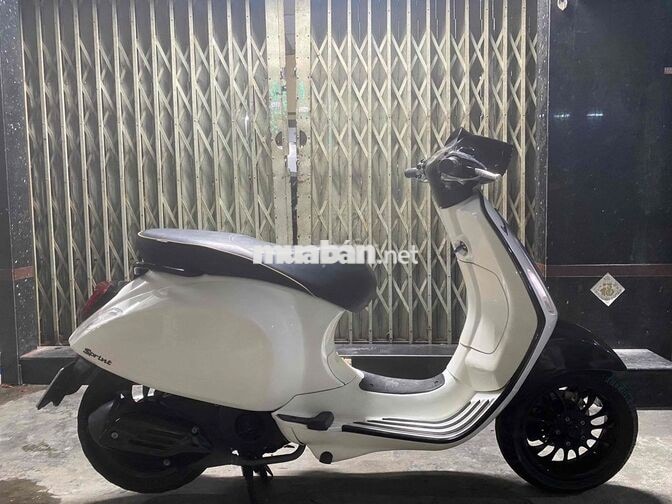 Piaggio Vespa Sprint Trắng 2015 Bstp Chính Chủ