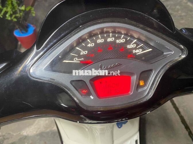 Piaggio Vespa Sprint Trắng 2015 Bstp Chính Chủ