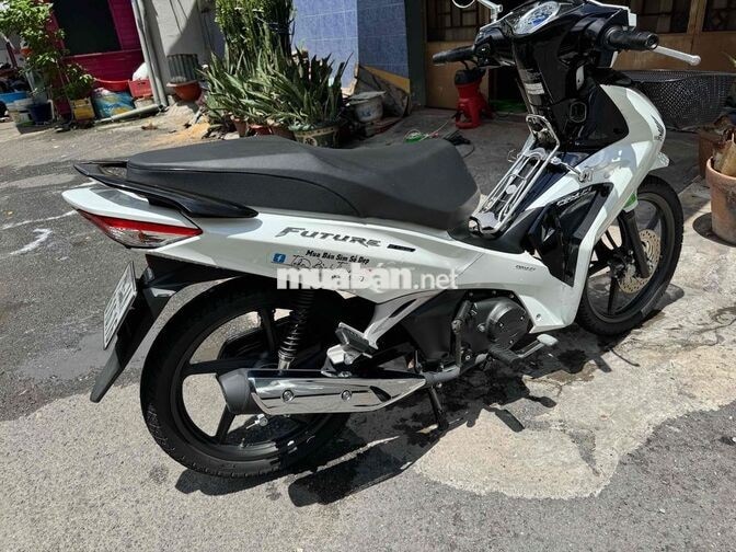 Honda Future FI 2025 Trắng Đen