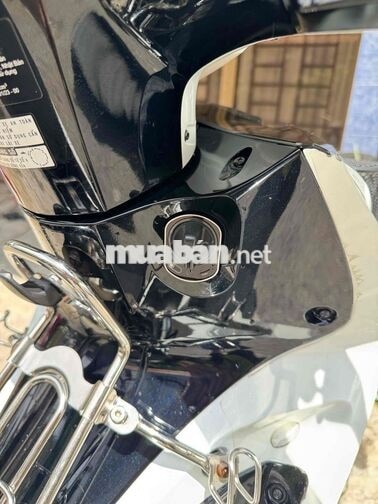 Honda Future FI 2025 Trắng Đen