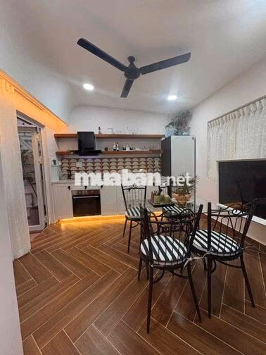 Cho thuê Homestay sân vườn phong cách Đà Lạt tại Quận 7
