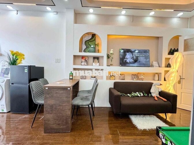 CĂN HỘ 2PN _ PHÒNG KHÁCH BANCONG, 68m2 _ NGAY ĐH BÁCH KHOA TPHCM