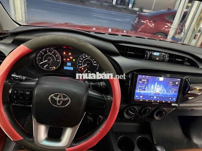 Toyota Hilux 2019 Tự động Cam 80000 km