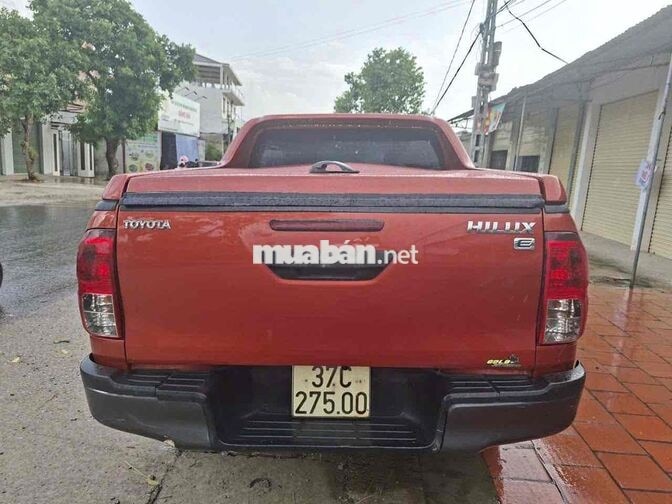 Toyota Hilux 2019 Tự động Cam 80000 km