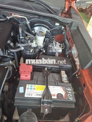 Toyota Hilux 2019 Tự động Cam 80000 km