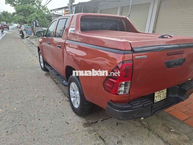 Toyota Hilux 2019 Tự động Cam 80000 km