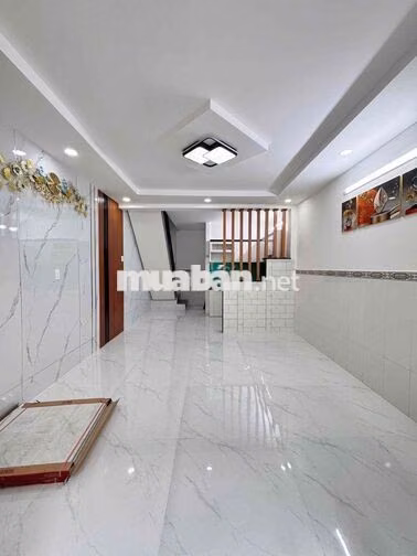 chính chủ bán nhà 4 m 9 m khu vực LVQ