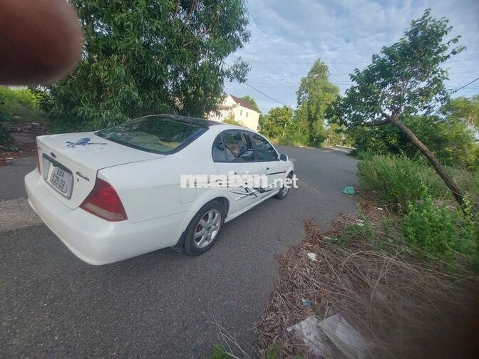 DAEWOO Magnus 2003 Trắng