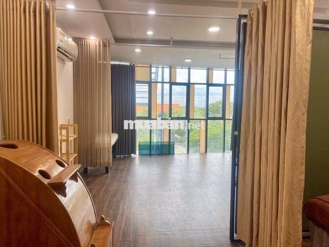 Sang Spa 4 tầng Gần KCN Kim Huy , KCN sóng thần , Tp.Mới Bình Dương