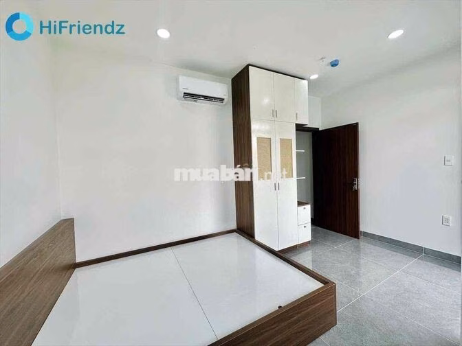 CĂN HỘ TÁCH BẾP LUXURY FULL NỘI THẤT -BAN CÔNG NGAY THỐNG NHẤT-ĐH VLU