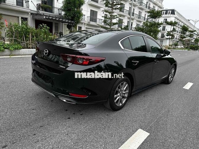 Mazda Mazda3 1.5 Luxury 2022 Đen 39.000 km