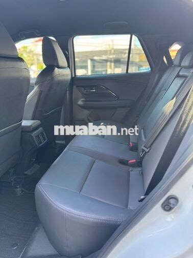 Toyota Yaris Cross 2025 1.5S Trắng 23.000 km