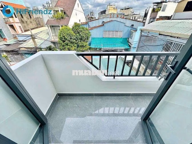 CĂN HỘ TÁCH BẾP LUXURY FULL NỘI THẤT -BAN CÔNG NGAY THỐNG NHẤT-ĐH VLU