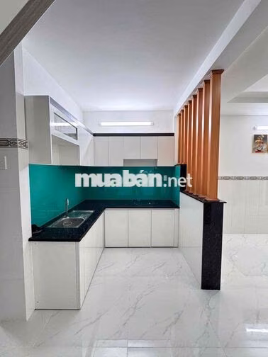 chính chủ bán nhà 4 m 9 m khu vực LVQ