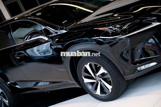 Lexus NX300 2021 mã Đen , Nội thất Nâu Hot Hot Hot