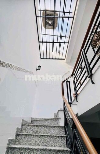 341(6.1x32)DT sàn 1035m2 Nhà 5 tầng + 25 phòng Chdv