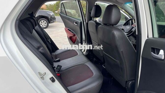 Hyundai Grand i10 Hatchback 1.2 MT bản đủ 2020