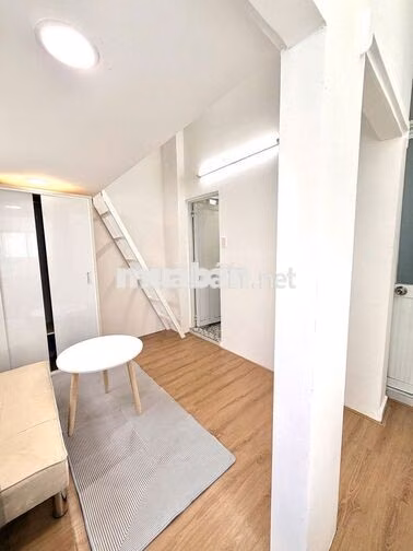 CHO THUÊ CĂN HỘ DUPLEX - 2PN - NGAY UEF - HỒNG BÀNG