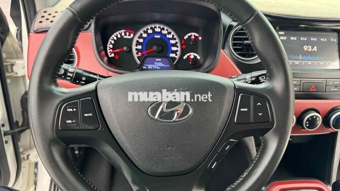 Hyundai Grand i10 Hatchback 1.2 MT bản đủ 2020