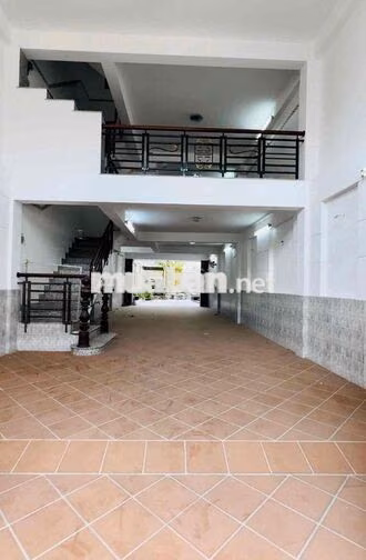 341(6.1x32)DT sàn 1035m2 Nhà 5 tầng + 25 phòng Chdv