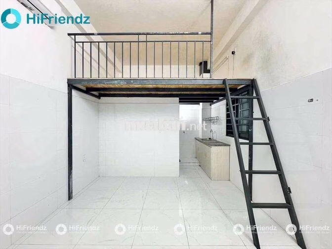 PHÒNG TRỌ CÓ GÁC SẴN MÁY LẠNH Ở ĐƯỢC 3-4 BẠN GẦN VĂN LANG, CÔNG NGHIỆP