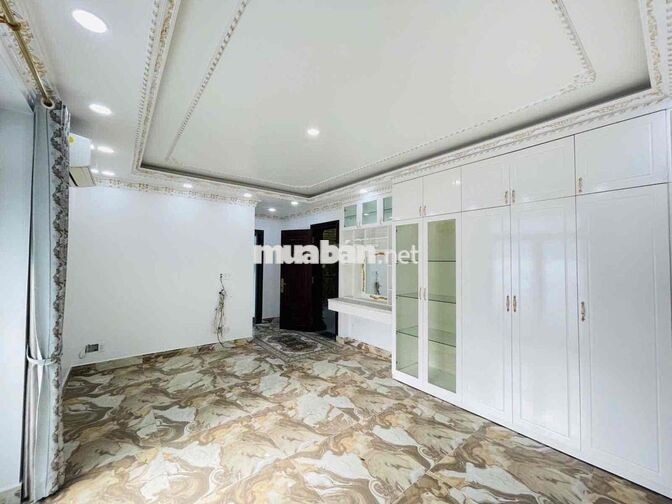 341(6.1x32)DT sàn 1035m2 Nhà 5 tầng + 25 phòng Chdv