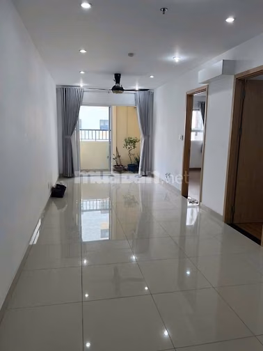 Chung cư Phan Văn Trị, BT: 75m2, 2p ngủ, máy lạnh, 10tr/tháng