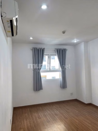 Chung cư Phan Văn Trị, BT: 75m2, 2p ngủ, máy lạnh, 10tr/tháng
