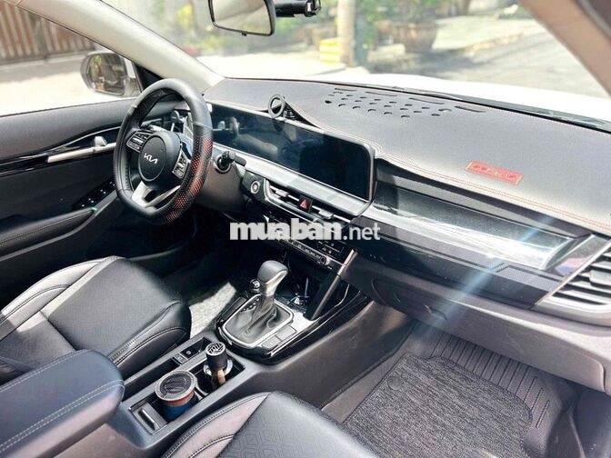 KIA Seltos 1.5 Luxury 2026 - 4k km - Sơn zin 100%