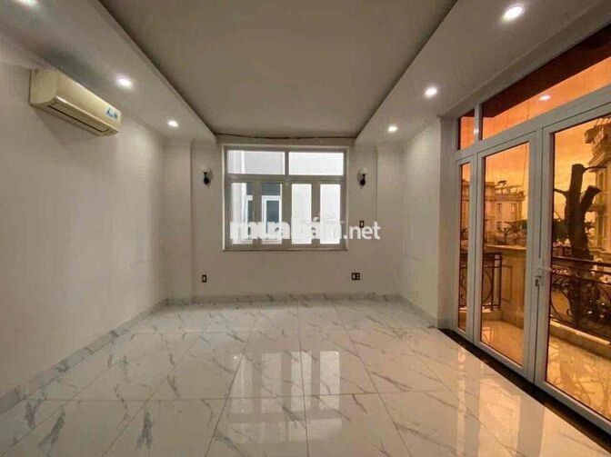 Biệt Thự Phố Đi Bộ Bạch Đằng gần chợ Thủ Dầu Một