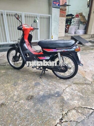 Honda Astrea Đen, Đỏ Số sàn