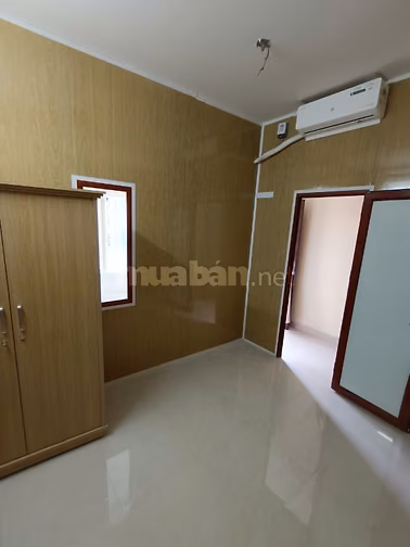 YÊN TĨNH, THOÁNG ĐÃNG VỚI KHÔNG GIAN TRỌ VEN HỒ ĐẦM HỒNG KHƯƠNG TRUNG,