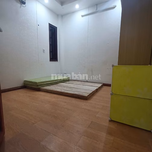 YÊN TĨNH, THOÁNG ĐÃNG VỚI KHÔNG GIAN TRỌ VEN HỒ ĐẦM HỒNG KHƯƠNG TRUNG,