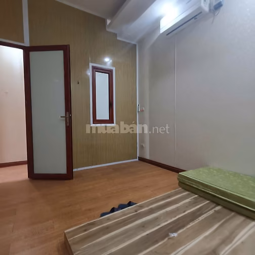 YÊN TĨNH, THOÁNG ĐÃNG VỚI KHÔNG GIAN TRỌ VEN HỒ ĐẦM HỒNG KHƯƠNG TRUNG,