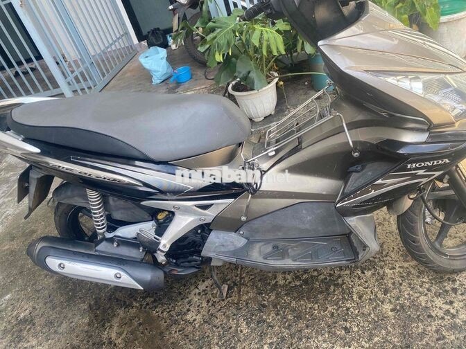 Honda Air Blade Nâu