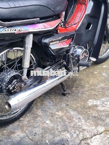 Honda Astrea Đen, Đỏ Số sàn