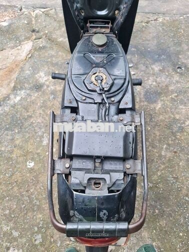 Honda Astrea Đen, Đỏ Số sàn