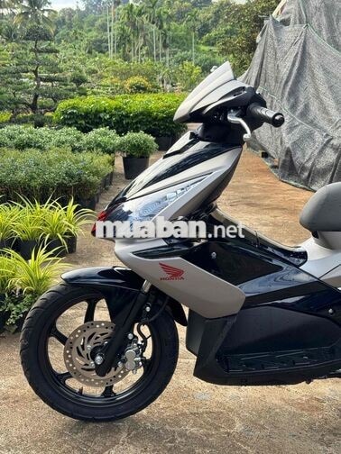 Honda Air Blade FI up thái xám đen chính chủ phố