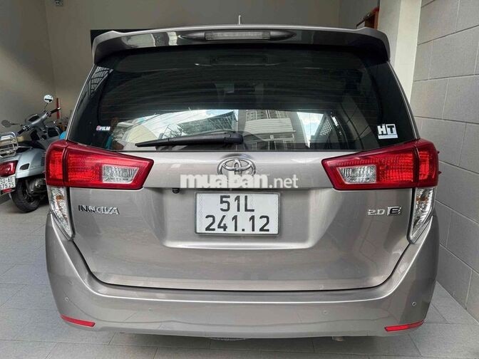 Toyota Innova 2022 Số sàn Nâu 68.000 km