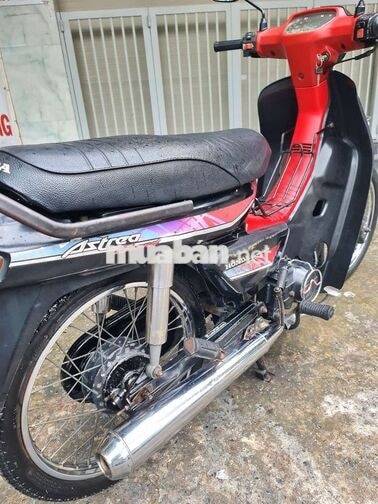Honda Astrea Đen, Đỏ Số sàn