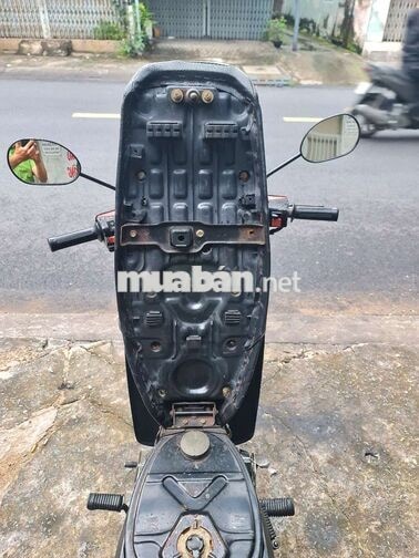 Honda Astrea Đen, Đỏ Số sàn