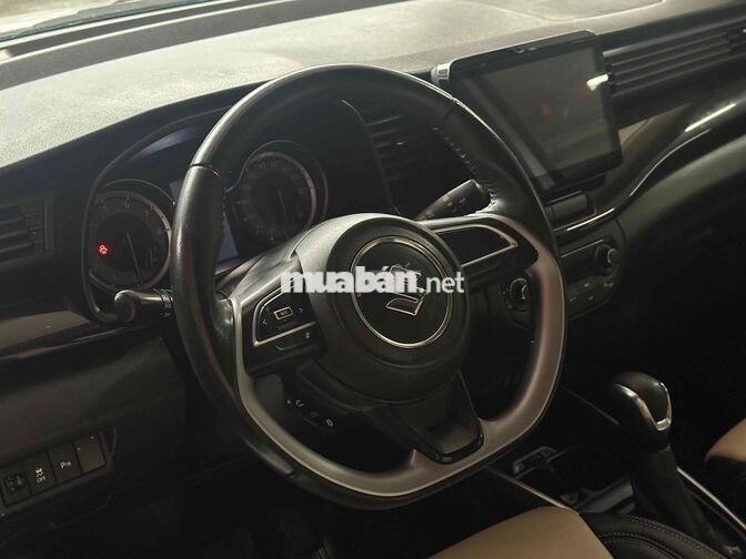 Suzuki XL7 2022 Trắng 8 vạn km Ghế da