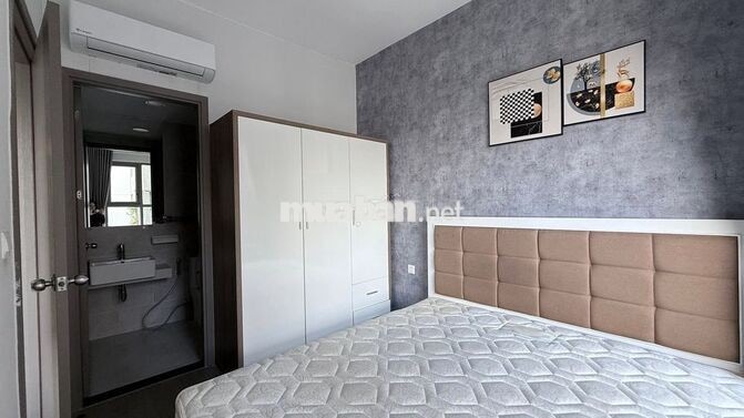 Căn 2 Phòng ngủ VIEW HỒ Cho thuê đầy đủ nội thất; Chỉ 9 tr/tháng