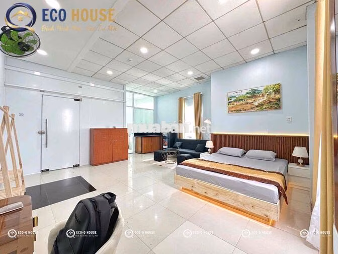 STUDIO RỘNG RÃI THOÁNG MÁT NGAY ĐẠI HỌC VĂN HIẾN VÀ CÔNG THƯƠNG