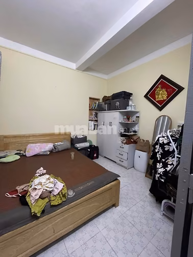 Chung cư Bà Huyện Thanh Quan, căn 2p ngủ giá 10,5tr/tháng