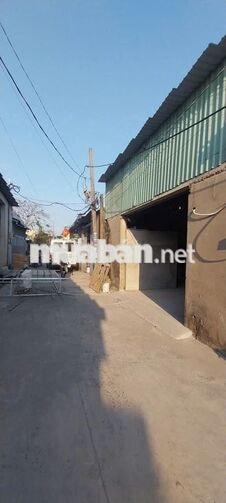 Cho thuê kho/xưởng 300m2 đường Bình Thành, đường tải 5 tấn, điện 3 Fa