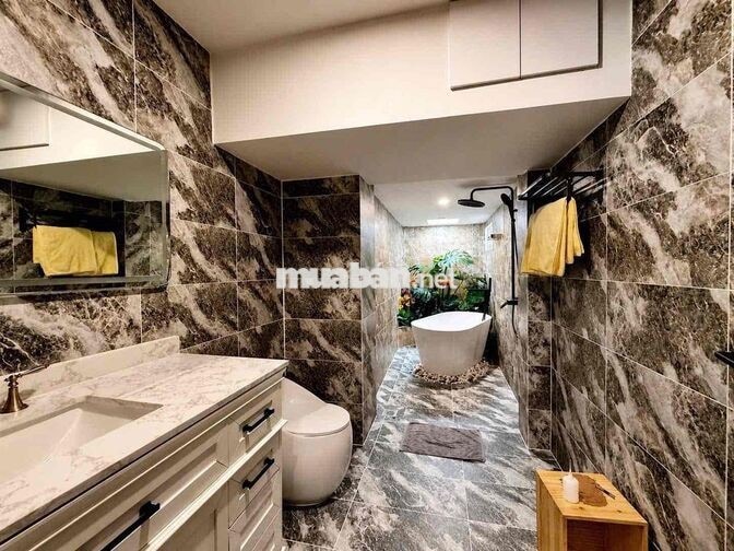 Cho thuê villa 2 tầng sân vườn kiệt #CHẾ #LAN #VIÊN - ( ngang 10m )