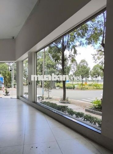 CHO THUÊ VĂN PHÒNG, MẶT BẰNG KINH DOANH 300m2 TẠI THÀNH PHỐ MỚI BD