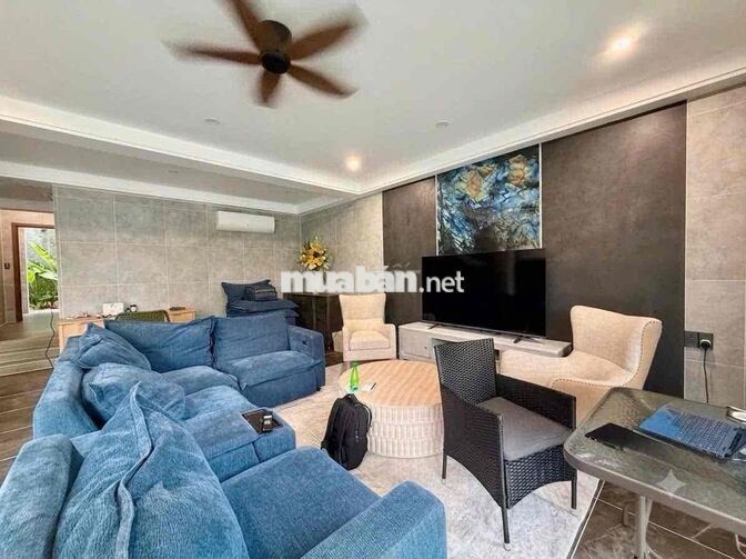 Cho thuê villa 2 tầng sân vườn kiệt #CHẾ #LAN #VIÊN - ( ngang 10m )