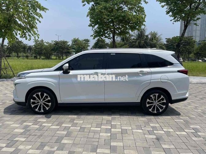 Toyota Veloz Cross Top 2022 Trắng Tự động